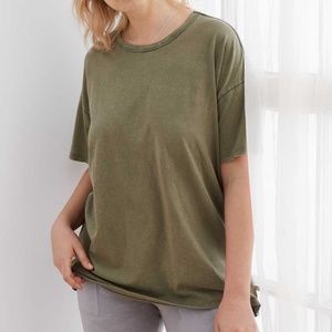 AERIE BOYFRIEND DISTRESSED OVERSIZED T-SHIRT